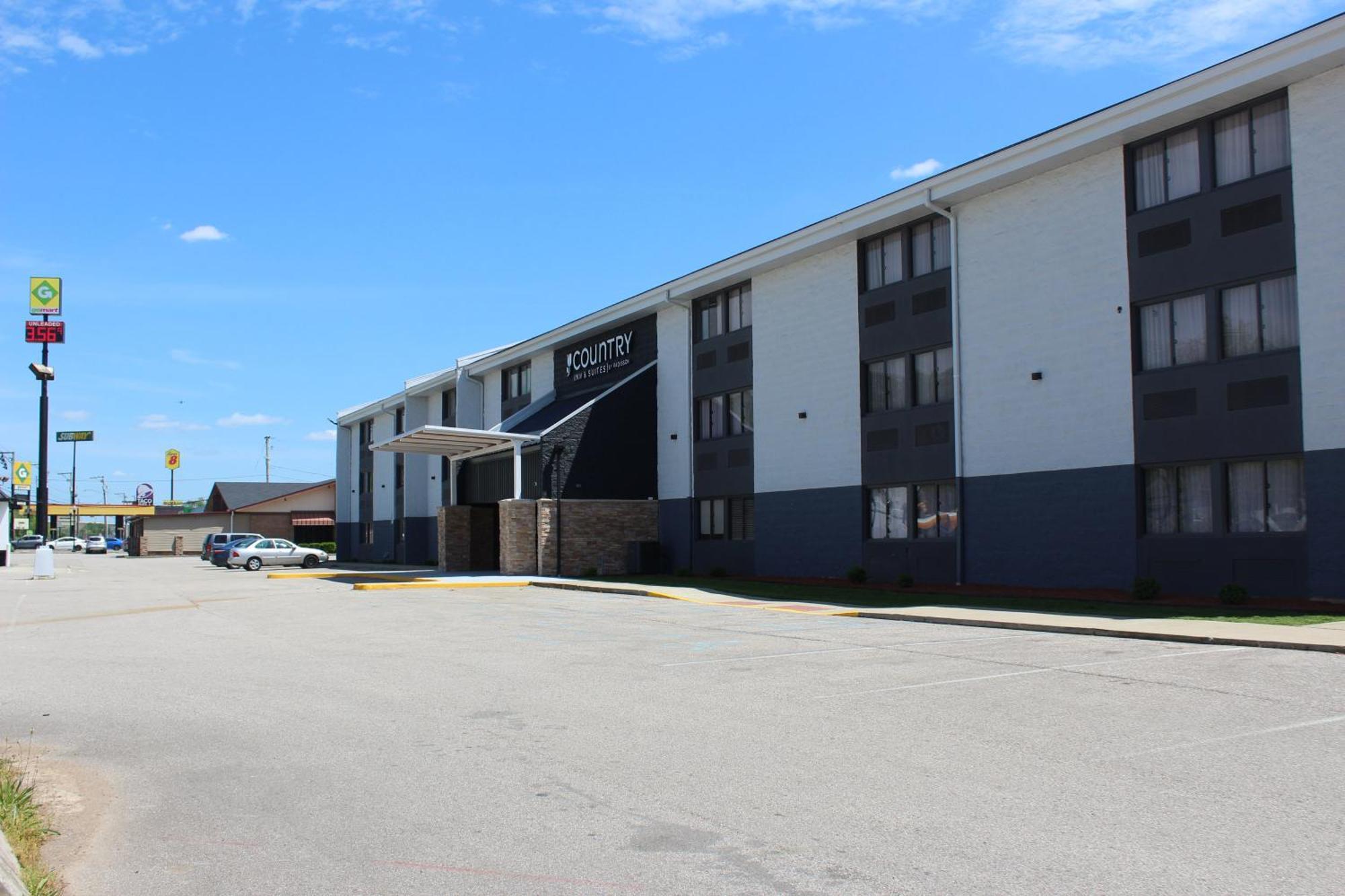 Country Inn & Suites By Radisson, Dunbar - Charleston Bagian luar foto