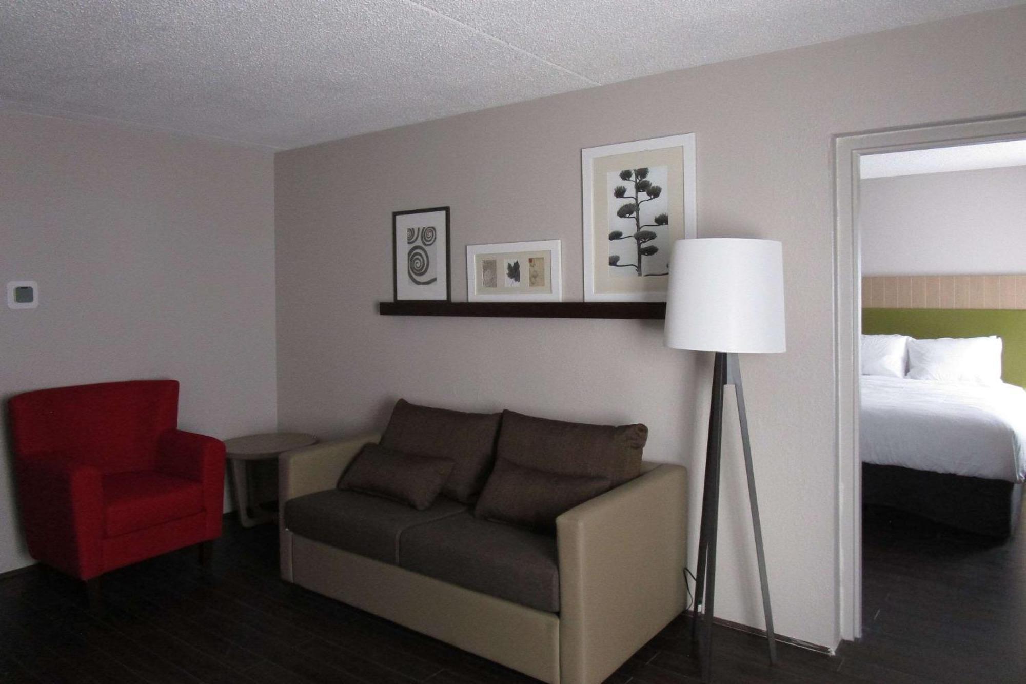 Country Inn & Suites By Radisson, Dunbar - Charleston Bagian luar foto